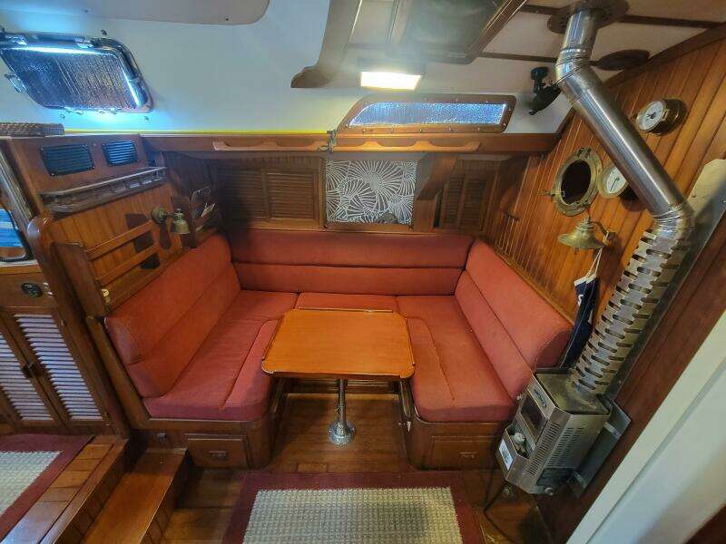 Searcher 42ft Tayana Yacht For Sale Searcher 42ft Tayana Yacht For Sale