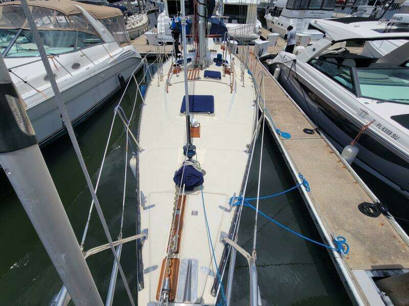 Searcher 42ft Tayana Yacht For Sale Searcher 42ft Tayana Yacht For Sale