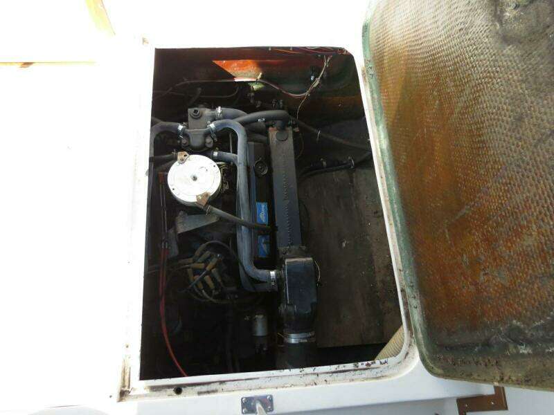 28ft Bertram Yacht For Sale