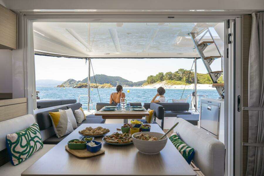 45ft Lagoon Yacht For Sale 45ft Lagoon Yacht For Sale