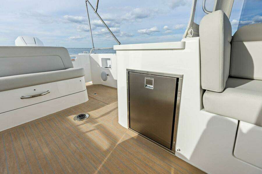 NEW MJM 35 38ft MJM Yacht For Sale