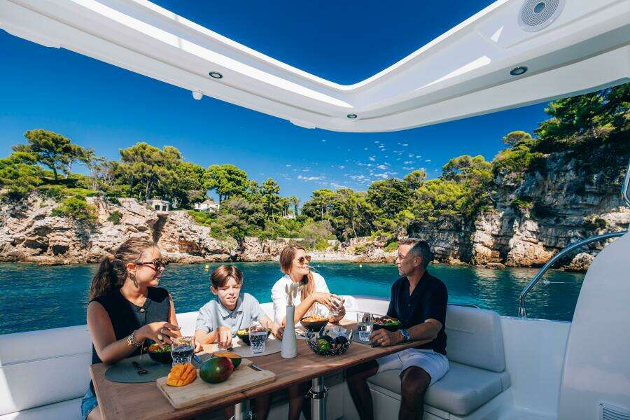 42ft Beneteau Yacht For Sale