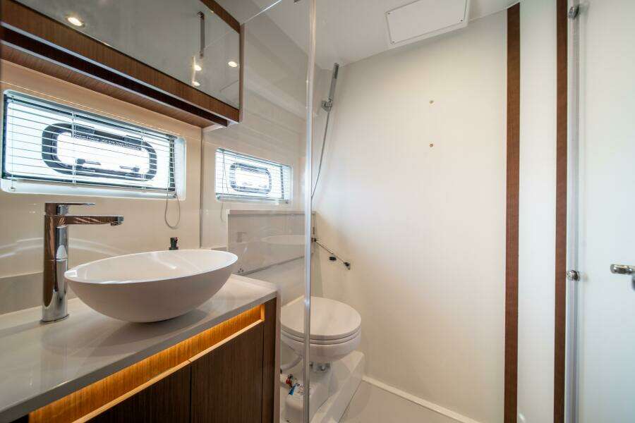 42ft Beneteau Yacht For Sale