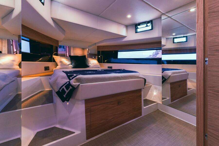 50ft De Antonio Yacht For Sale 50ft De Antonio Yacht For Sale