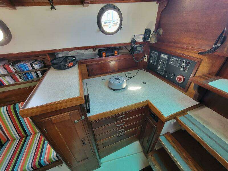 Wild Flowers 32ft Westsail Yacht For Sale Wild Flowers 32ft Westsail Yacht For Sale