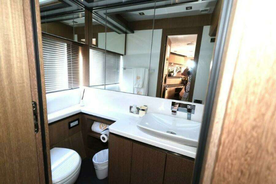 68ft Galeon Yacht For Sale