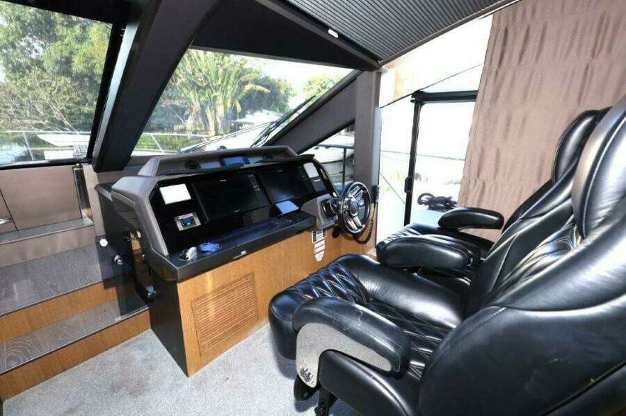 68ft Galeon Yacht For Sale