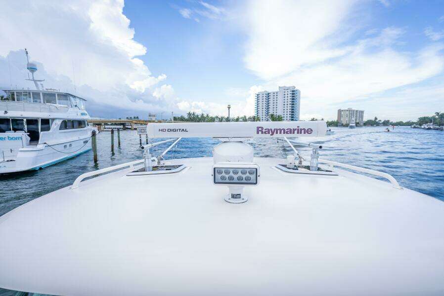 36ft Pursuit Yacht For Sale 36ft Pursuit Yacht For Sale