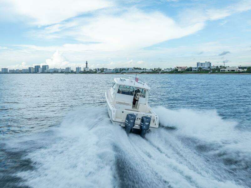 36ft Pursuit Yacht For Sale 36ft Pursuit Yacht For Sale