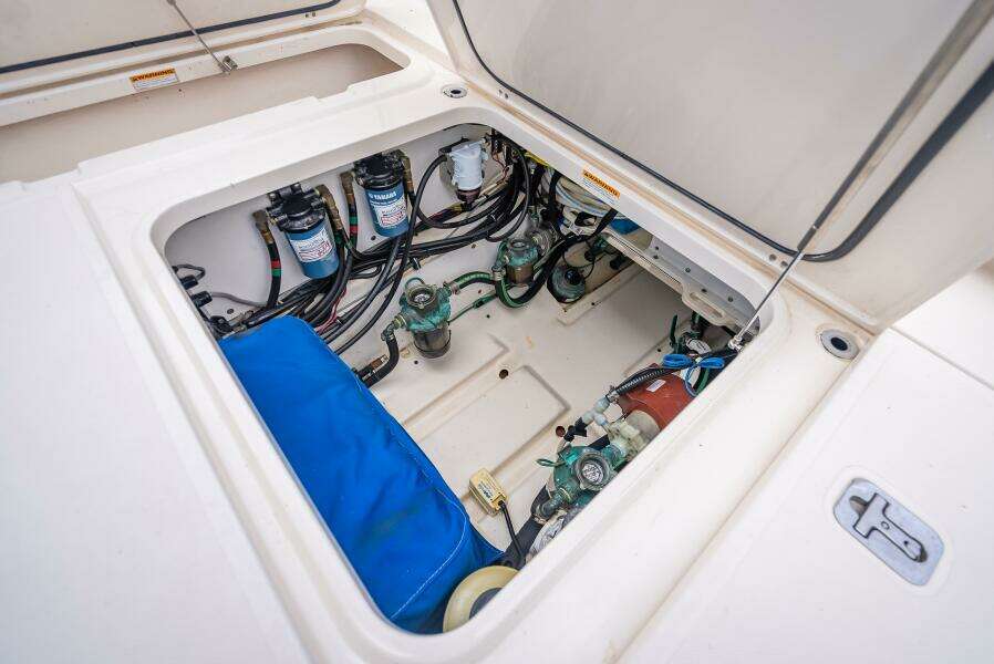 36ft Pursuit Yacht For Sale 36ft Pursuit Yacht For Sale