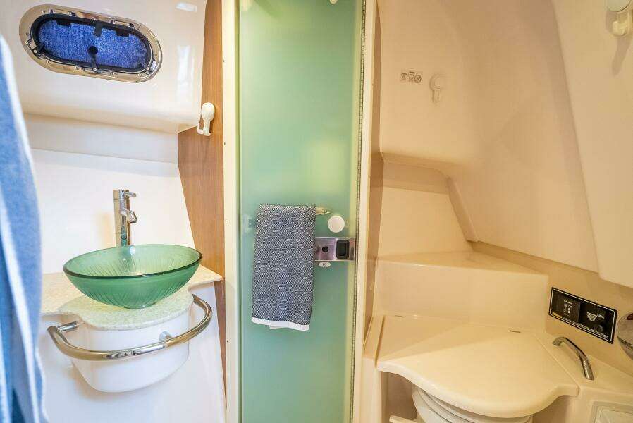36ft Pursuit Yacht For Sale 36ft Pursuit Yacht For Sale