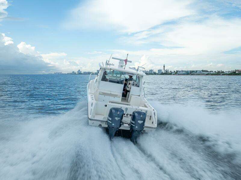 36ft Pursuit Yacht For Sale 36ft Pursuit Yacht For Sale