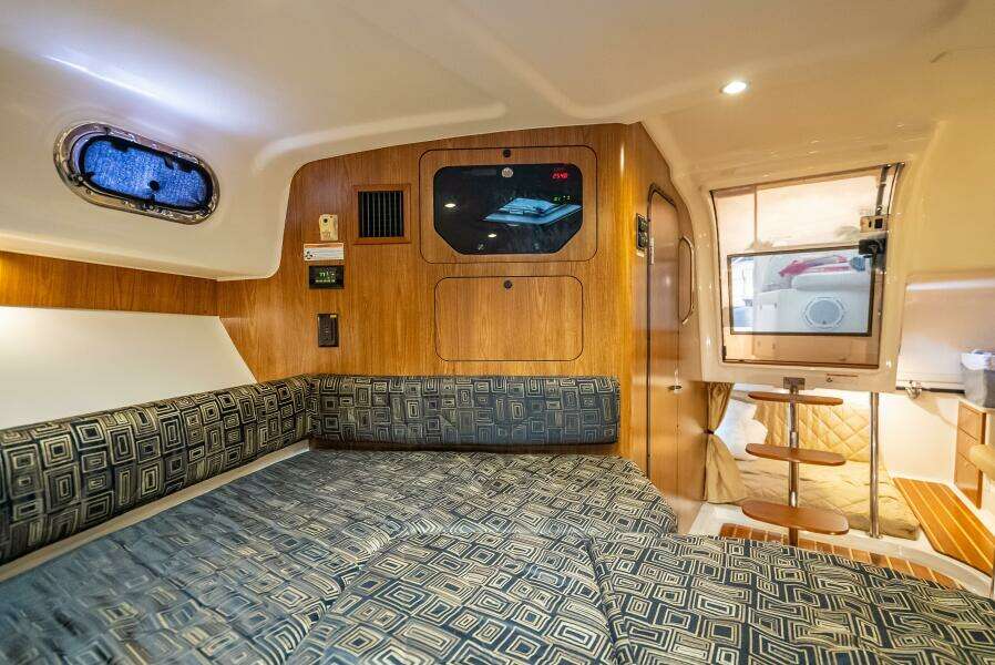 36ft Pursuit Yacht For Sale 36ft Pursuit Yacht For Sale