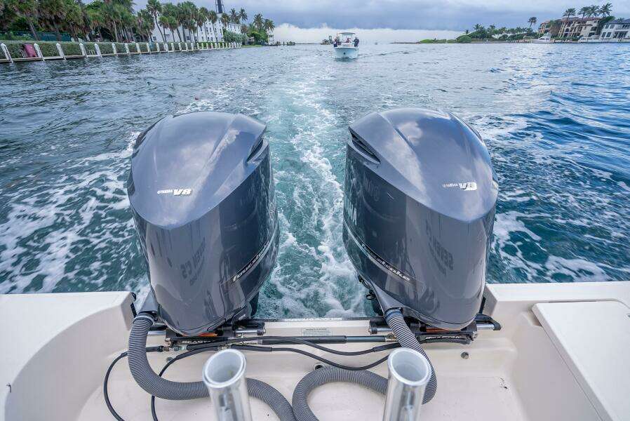 36ft Pursuit Yacht For Sale 36ft Pursuit Yacht For Sale