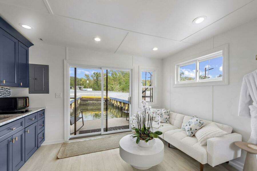 26ft Custom Yacht For Sale 26ft Custom Yacht For Sale