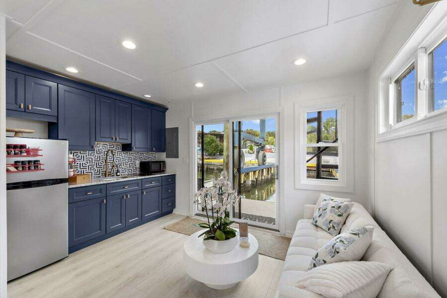 26ft Custom Yacht For Sale 26ft Custom Yacht For Sale