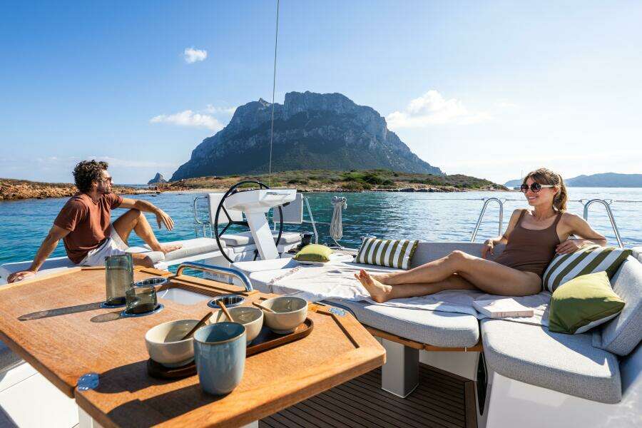 53ft Beneteau Yacht For Sale