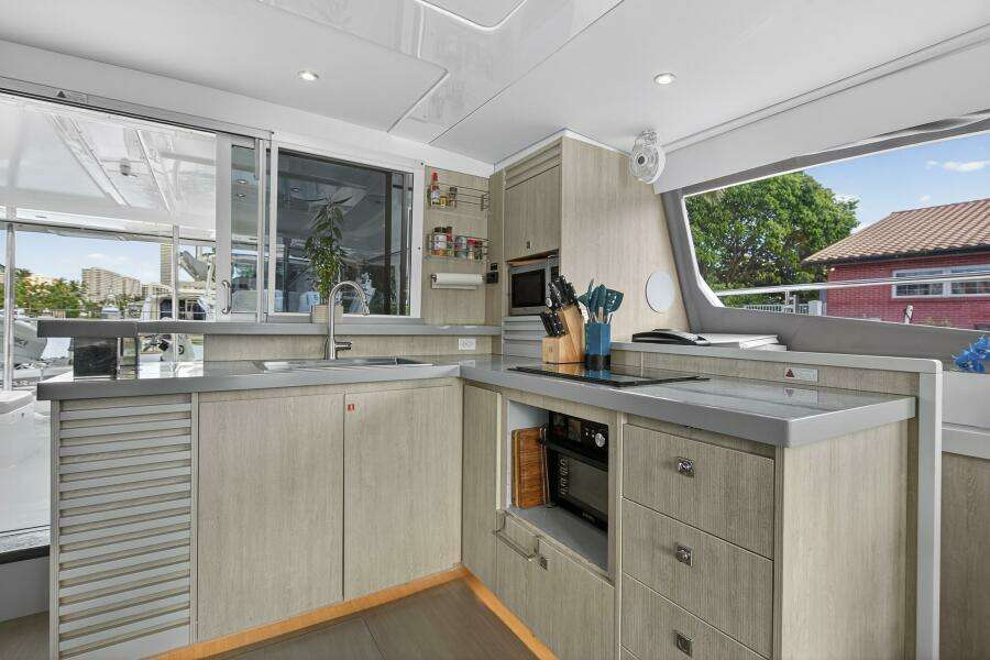 51ft Leopard Yacht For Sale 51ft Leopard Yacht For Sale