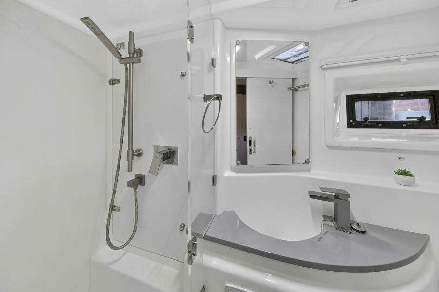 51ft Leopard Yacht For Sale 51ft Leopard Yacht For Sale