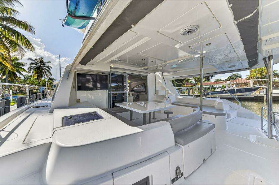 51ft Leopard Yacht For Sale 51ft Leopard Yacht For Sale