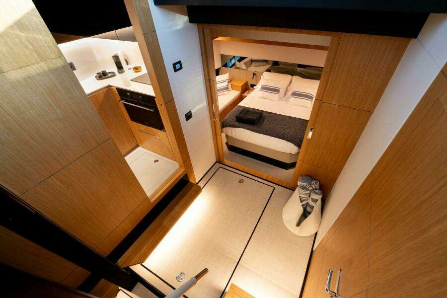 60ft De Antonio Yacht For Sale 60ft De Antonio Yacht For Sale
