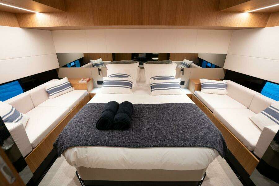 60ft De Antonio Yacht For Sale 60ft De Antonio Yacht For Sale