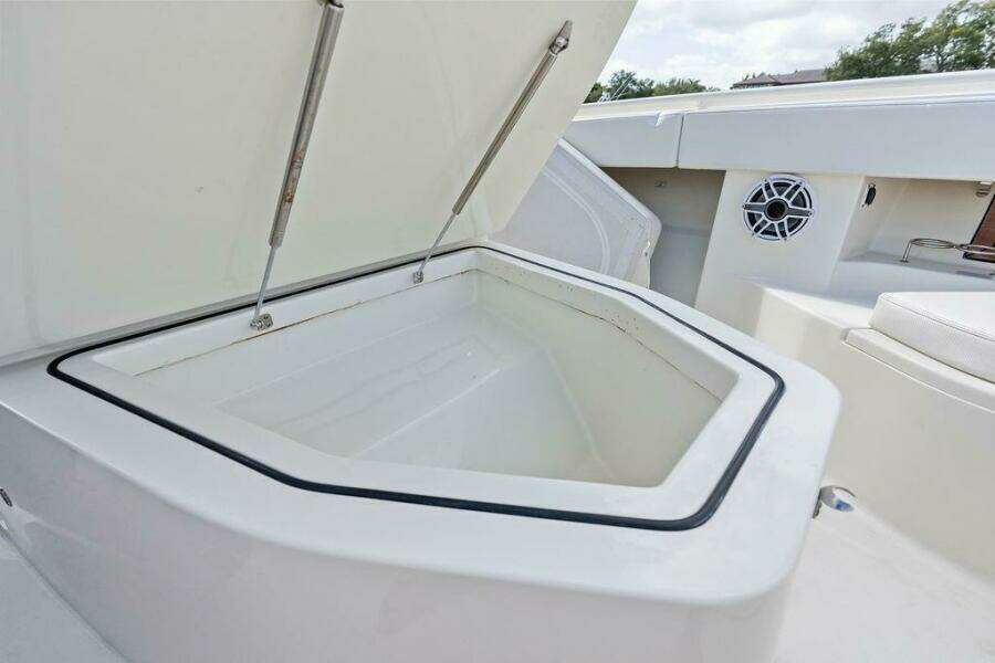 Acevedo 42ft Hydra Sports Yacht For Sale Acevedo 42ft Hydra Sports Yacht For Sale