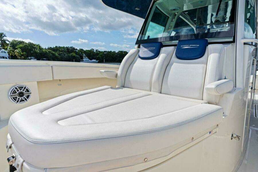 Acevedo 42ft Hydra Sports Yacht For Sale Acevedo 42ft Hydra Sports Yacht For Sale
