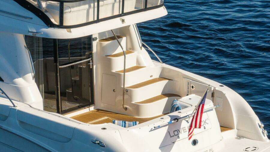 LOVE  amp  LUCK II 58ft Sea Ray Yacht For Sale LOVE  amp  LUCK II 58ft Sea Ray Yacht For Sale