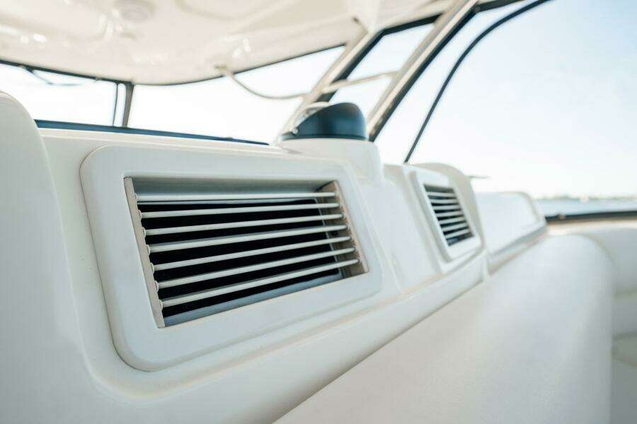 LOVE  amp  LUCK II 58ft Sea Ray Yacht For Sale LOVE  amp  LUCK II 58ft Sea Ray Yacht For Sale