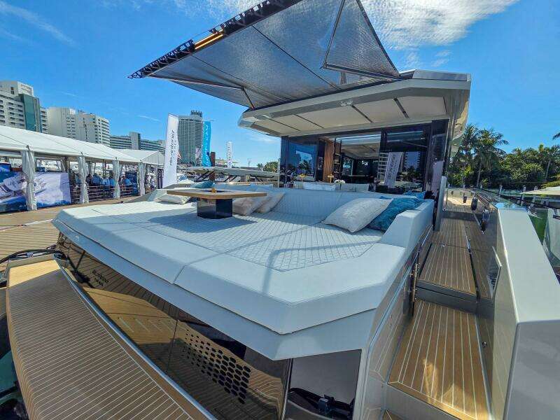 60ft De Antonio Yacht For Sale