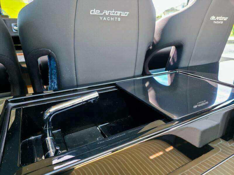 60ft De Antonio Yacht For Sale