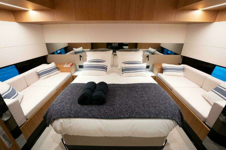 60ft De Antonio Yacht For Sale 60ft De Antonio Yacht For Sale