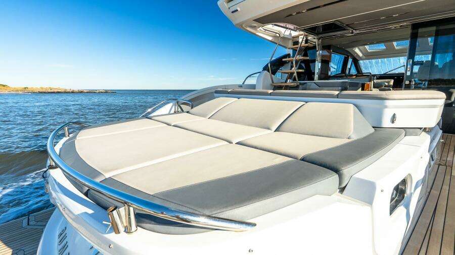 MOLLY 60ft Princess Yacht For Sale MOLLY 60ft Princess Yacht For Sale
