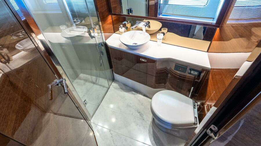 MOLLY 60ft Princess Yacht For Sale MOLLY 60ft Princess Yacht For Sale