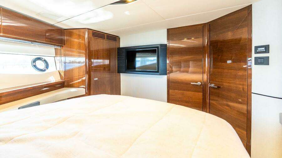 MOLLY 60ft Princess Yacht For Sale MOLLY 60ft Princess Yacht For Sale