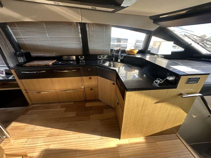 59ft Sea Ray Yacht For Sale