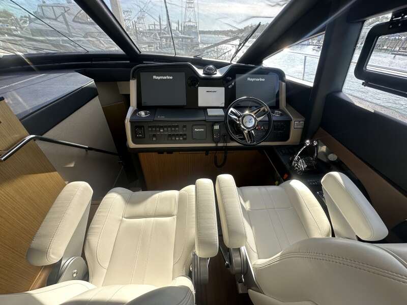 59ft Sea Ray Yacht For Sale
