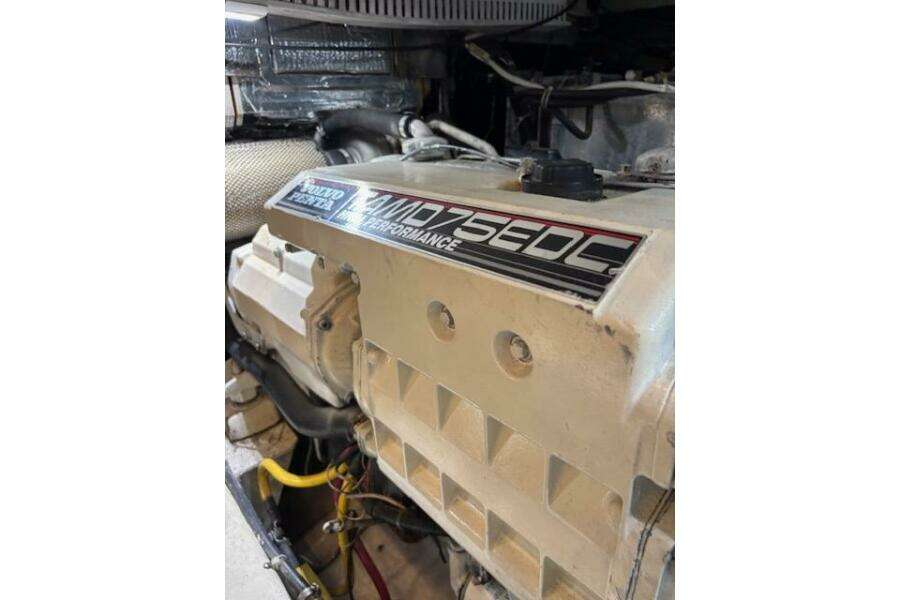 Volvo Penta engine in 2004 Carver 466 Motor Yacht, showcasing high performance. Volvo Penta engine in 2004 Carver 466 Motor Yacht, showcasing high performance.