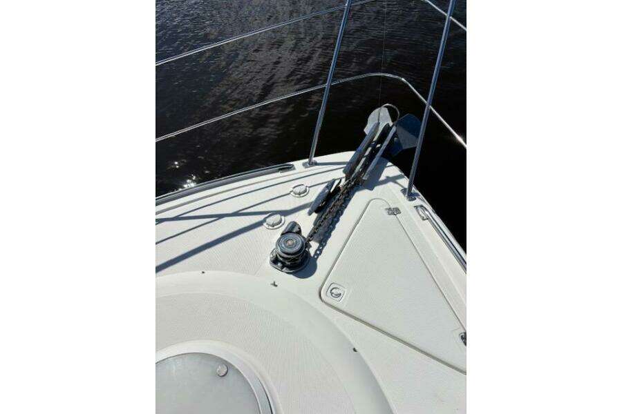 Bow of 2004 Carver 466 Motor Yacht with anchor and winch system. Bow of 2004 Carver 466 Motor Yacht with anchor and winch system.