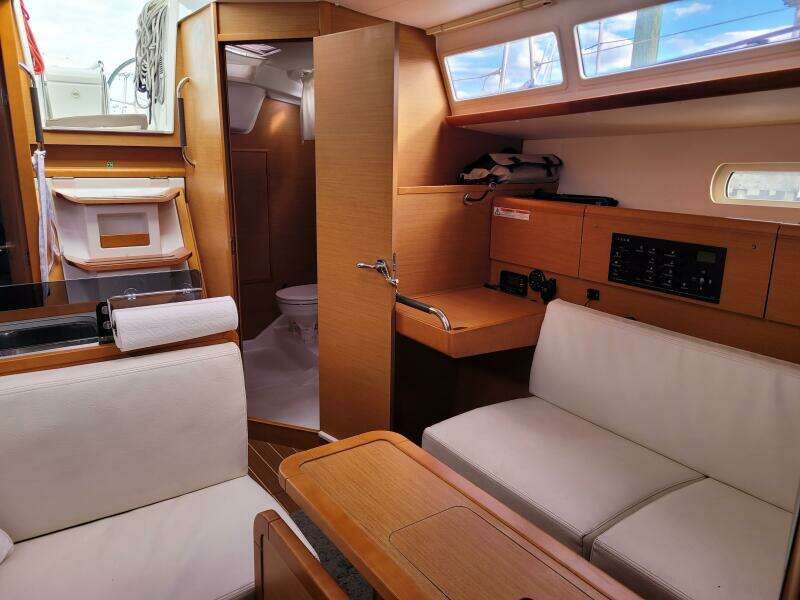 Kappa 37ft Jeanneau Yacht For Sale Kappa 37ft Jeanneau Yacht For Sale