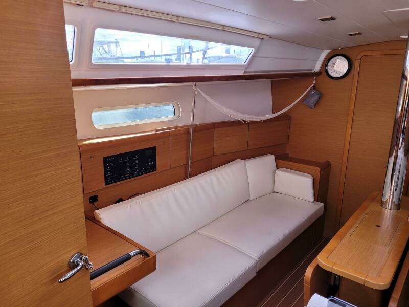 Kappa 37ft Jeanneau Yacht For Sale Kappa 37ft Jeanneau Yacht For Sale