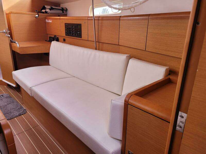 Kappa 37ft Jeanneau Yacht For Sale Kappa 37ft Jeanneau Yacht For Sale