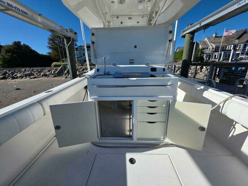 34ft Regulator Yacht For Sale