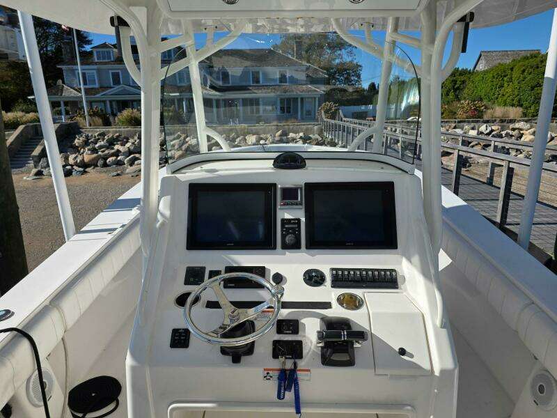 34ft Regulator Yacht For Sale