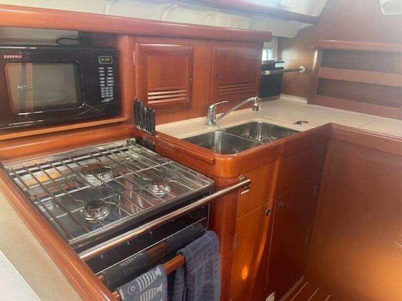Plein Air 43ft Beneteau Yacht For Sale Plein Air 43ft Beneteau Yacht For Sale
