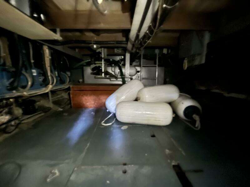 52ft Richardson Yacht For Sale