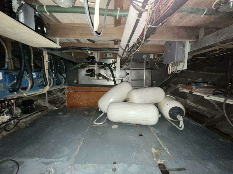 52ft Richardson Yacht For Sale