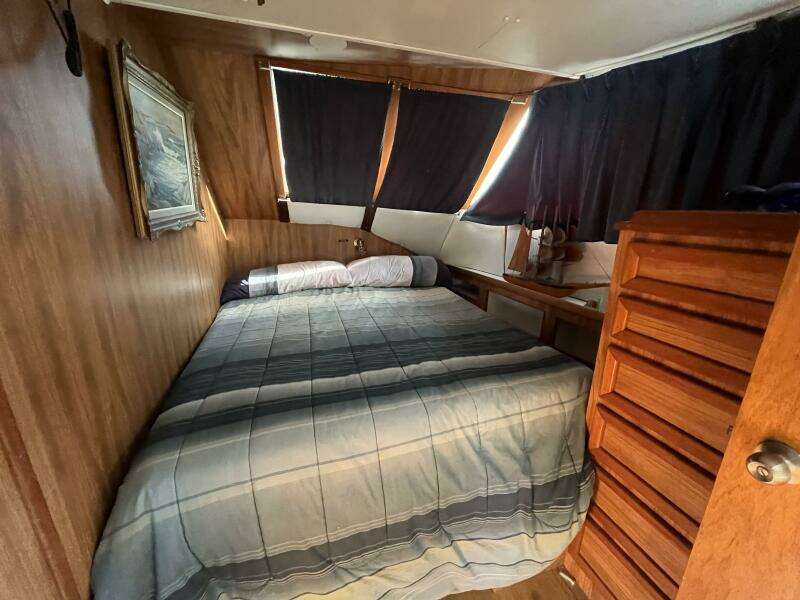 52ft Richardson Yacht For Sale