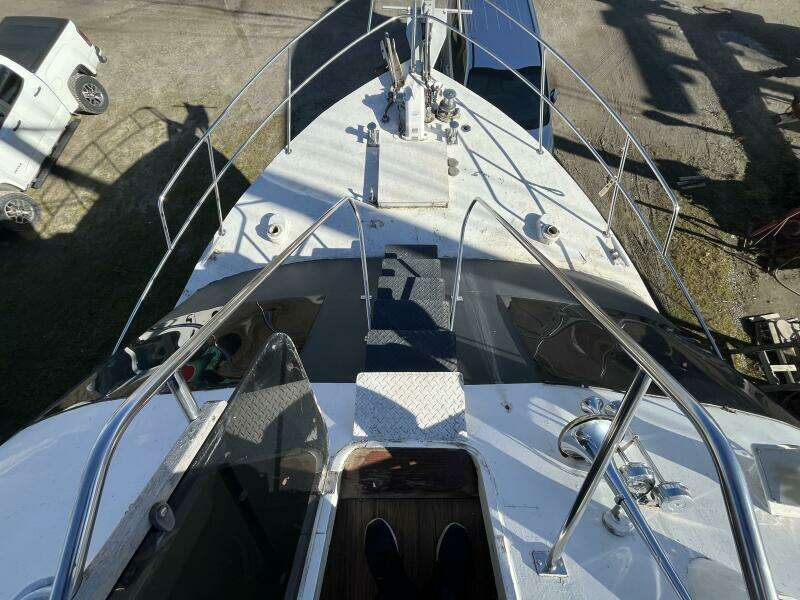 52ft Richardson Yacht For Sale